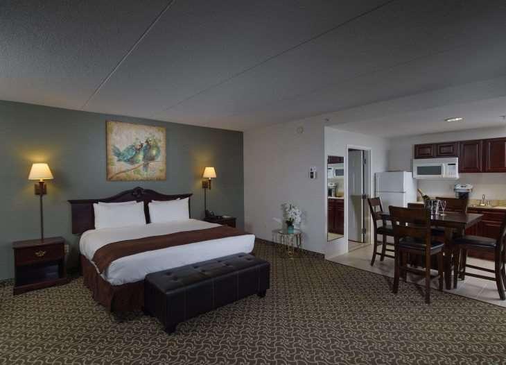 D. Hotel Suites&Spa Holyoke Zimmer foto